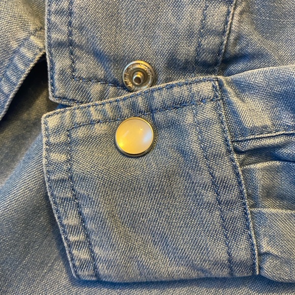 LOFT Light Blue Ruffled Button-Down Top - Picture 6 of 8